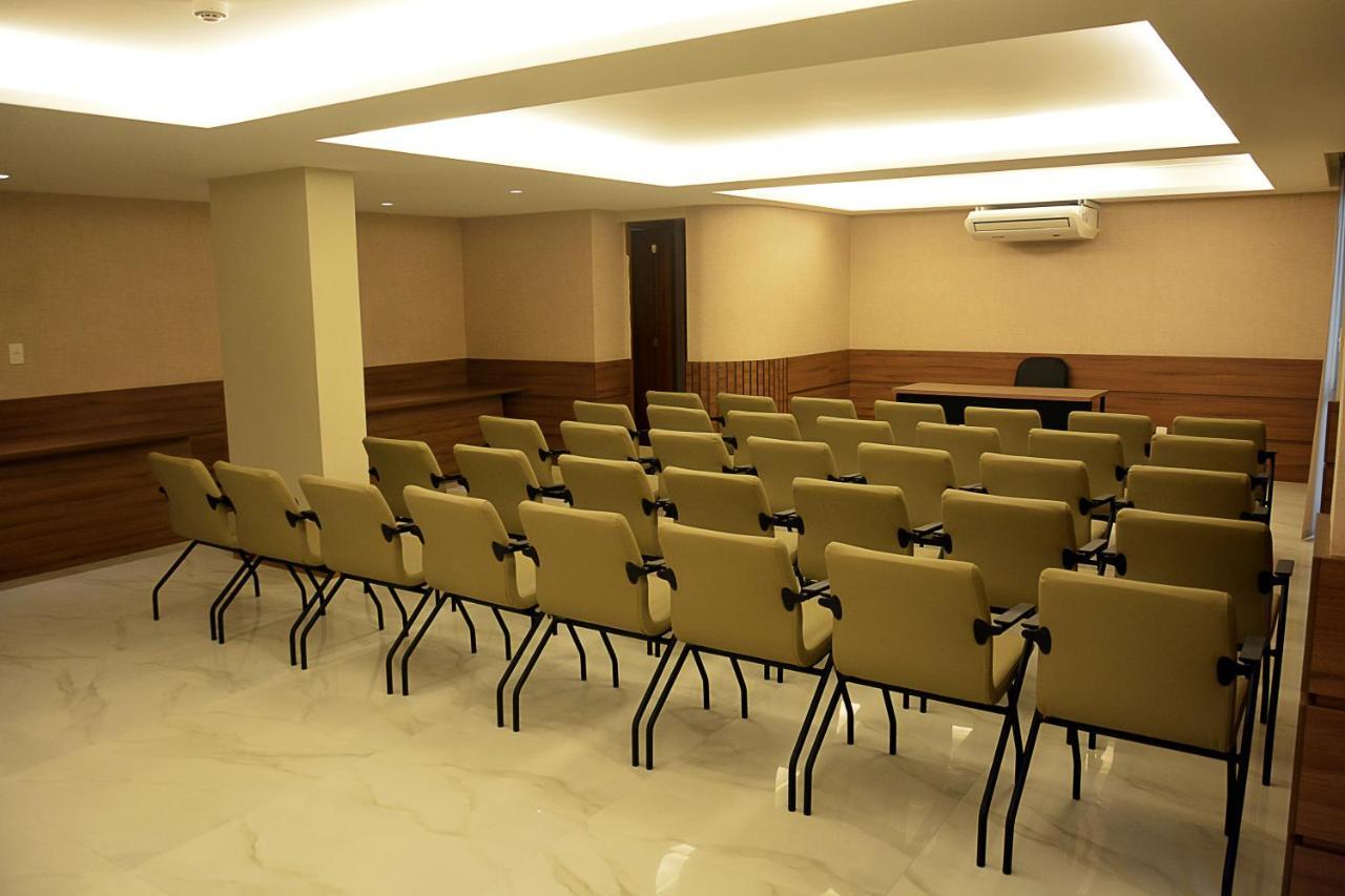 Pituba Praiamar Hotel