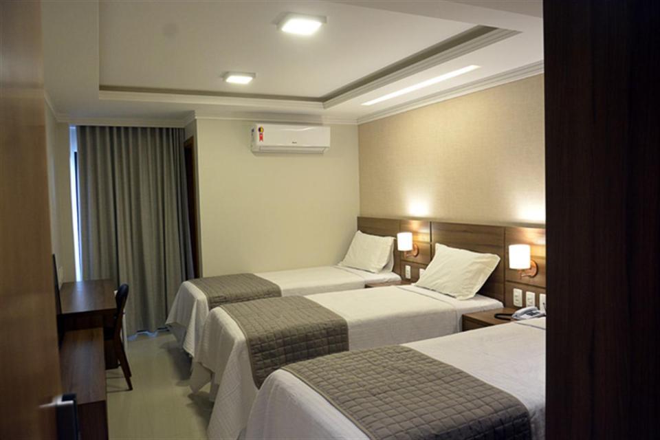 Hotel Pituba Praiamar 4*